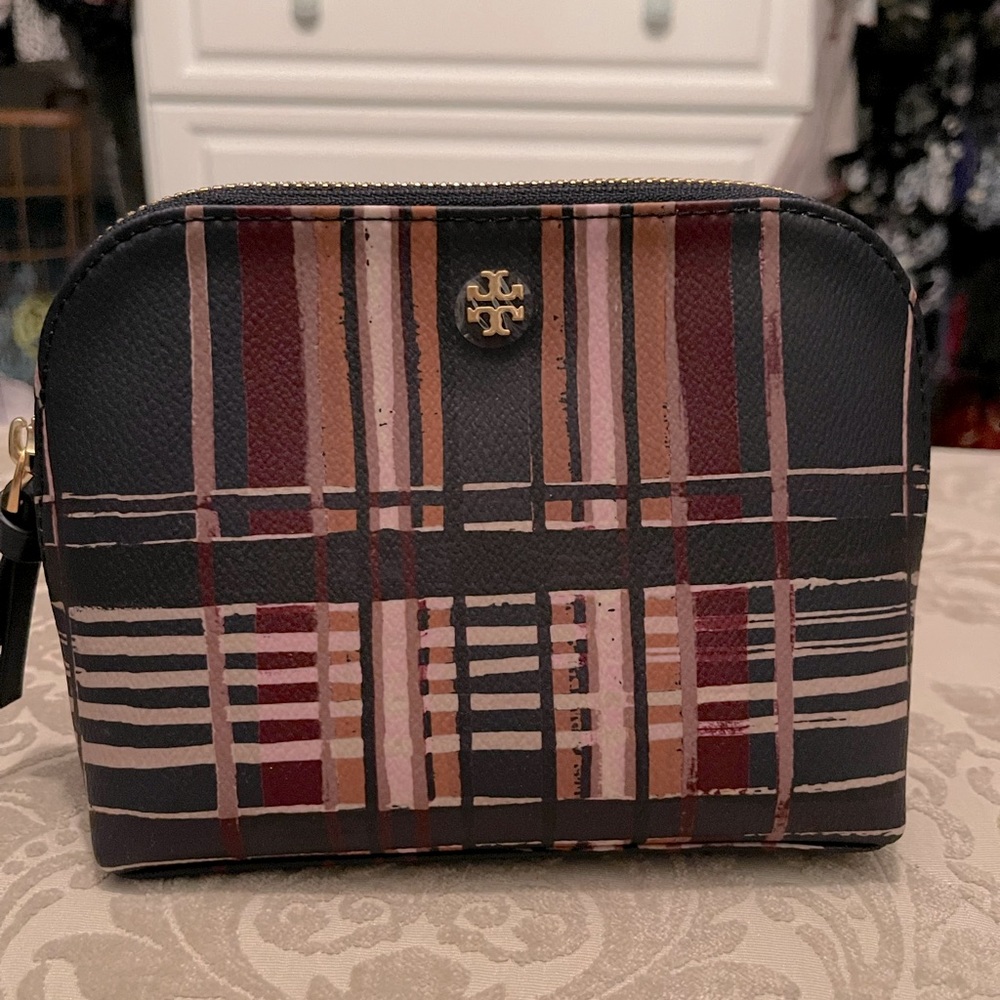 Tory Burch make up bag